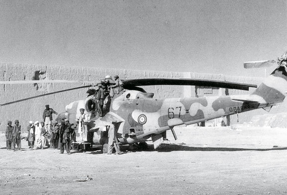 Иллюстрация к книге — Камуфляж и бортовые эмблемы авиатехники советских ВВС в афганской кампании [i_394.jpg]