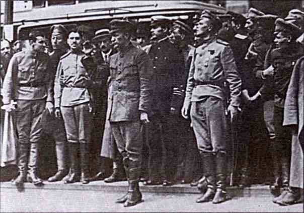 Иллюстрация к книге — В Ставке Верховного Главнокомандующего [i_031.jpg]