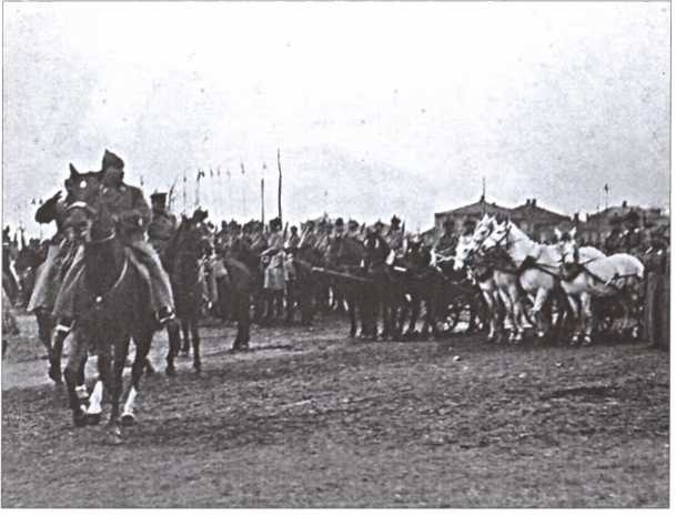 Иллюстрация к книге — Первая конная армия [doc2fb_image_02000014.jpg]