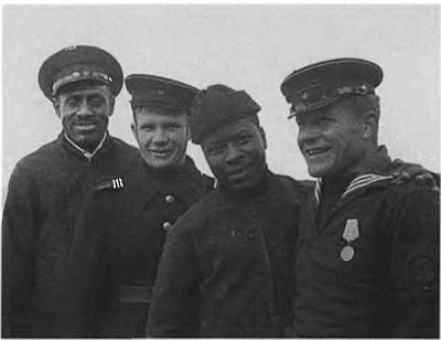 Иллюстрация к книге — Адмирал Кузнецов [i_028.jpg]