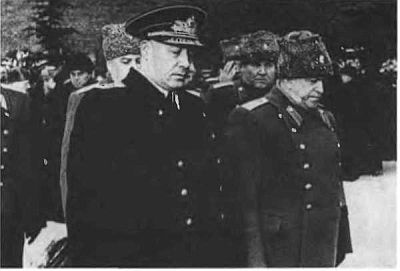 Иллюстрация к книге — Адмирал Кузнецов [i_044.jpg]