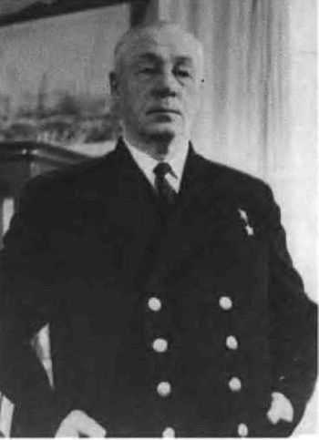 Иллюстрация к книге — Адмирал Кузнецов [i_060.jpg]