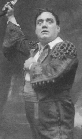 Иллюстрация к книге — Карузо [i_019.jpg]