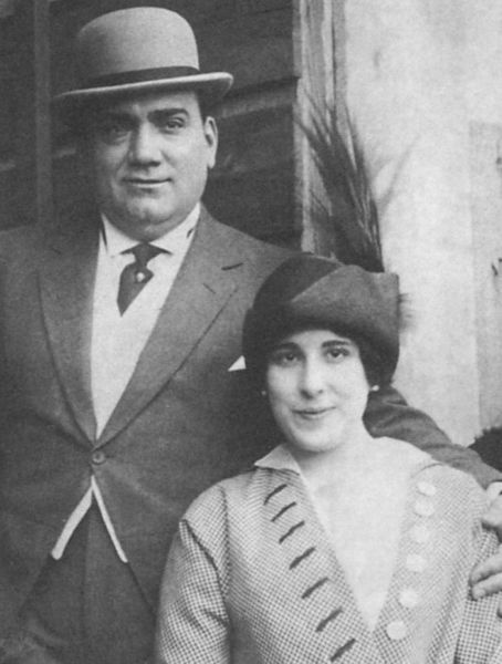 Иллюстрация к книге — Карузо [i_024.jpg]