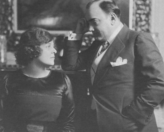 Иллюстрация к книге — Карузо [i_051.jpg]