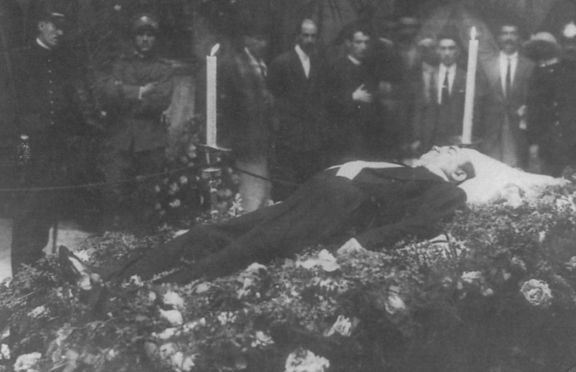 Иллюстрация к книге — Карузо [i_058.jpg]