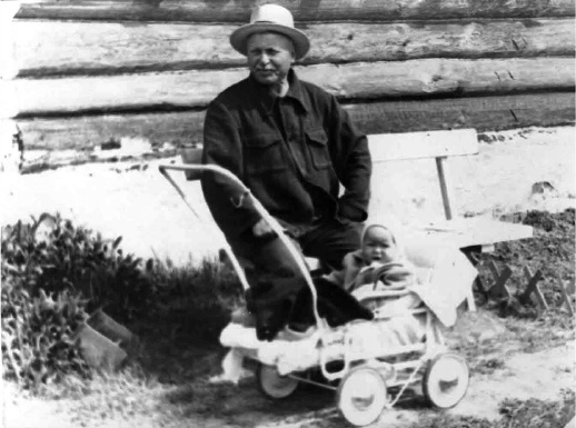 Иллюстрация к книге — Большевик, подпольщик, боевик. Воспоминания И. П. Павлова [i_020.jpg]