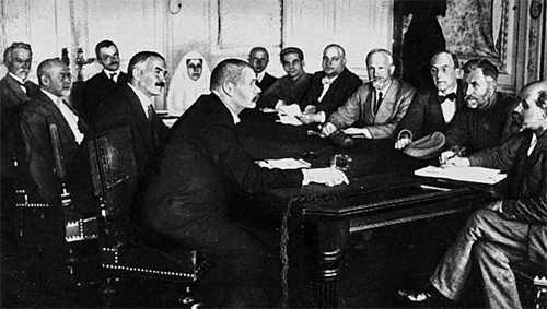 Иллюстрация к книге — Был ли Горький? Биографический очерк [i_042.jpg]