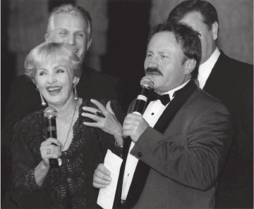 Иллюстрация к книге — Явка с повинной. Байки от Вовчика [i_015.jpg]