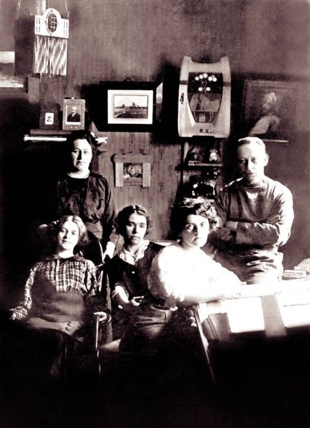 Иллюстрация к книге — Сергей Лемешев. Лучший тенор Большого [i_025.jpg]