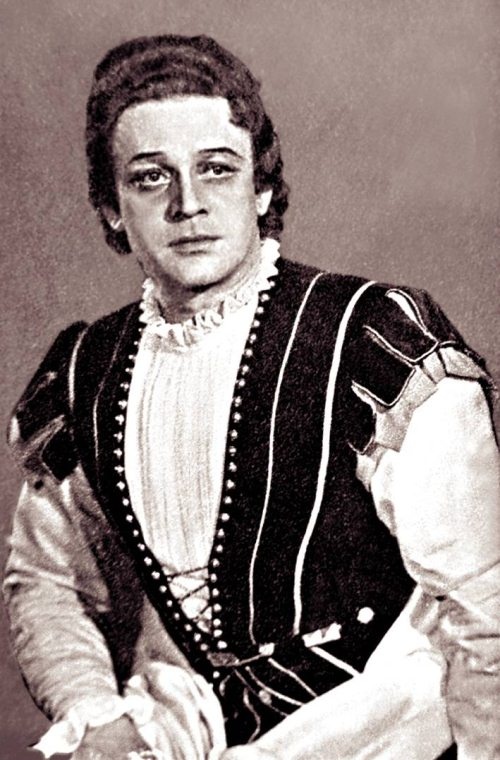 Иллюстрация к книге — Сергей Лемешев. Лучший тенор Большого [i_086.jpg]