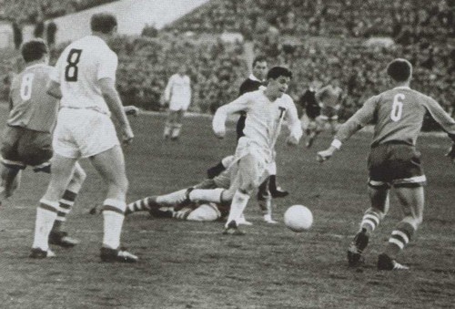 Иллюстрация к книге — Гвардия советского футбола [i_047.jpg]