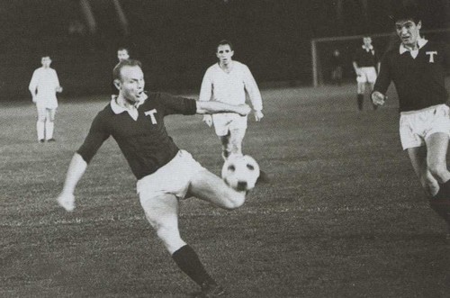 Иллюстрация к книге — Гвардия советского футбола [i_050.jpg]