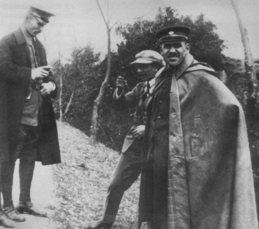 Иллюстрация к книге — Блюхер [i_041.jpg]