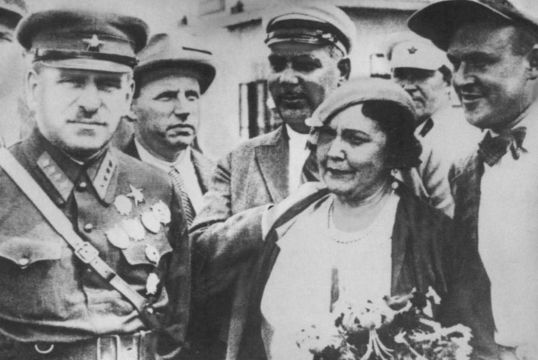 Иллюстрация к книге — Блюхер [i_052.jpg]