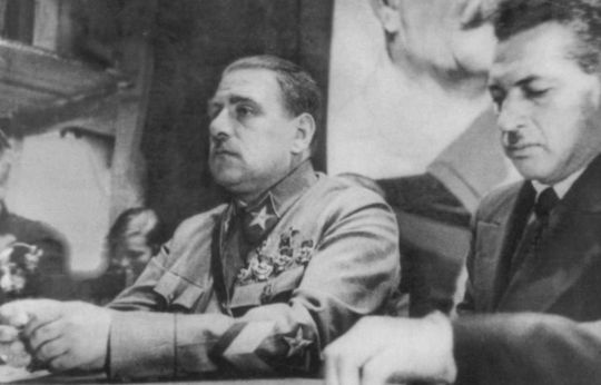 Иллюстрация к книге — Блюхер [i_057.jpg]