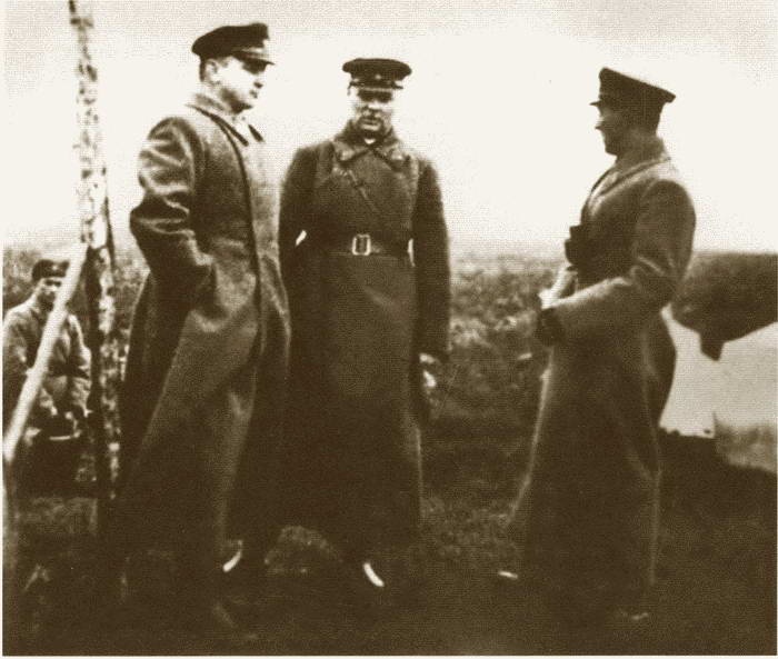 Иллюстрация к книге — Мерецков [i_019.jpg]