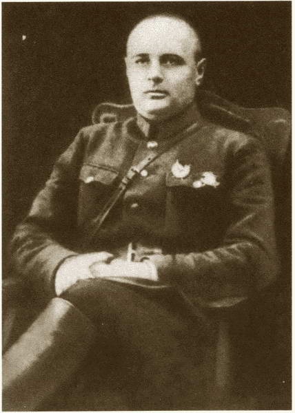 Иллюстрация к книге — Мерецков [i_021.jpg]