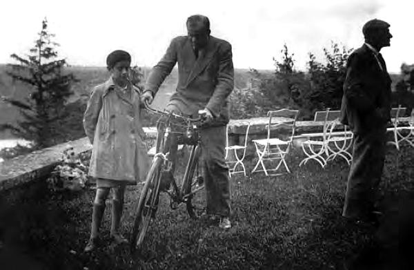 Иллюстрация к книге — Сент-Экзюпери, каким я его знал... [_48.jpg]