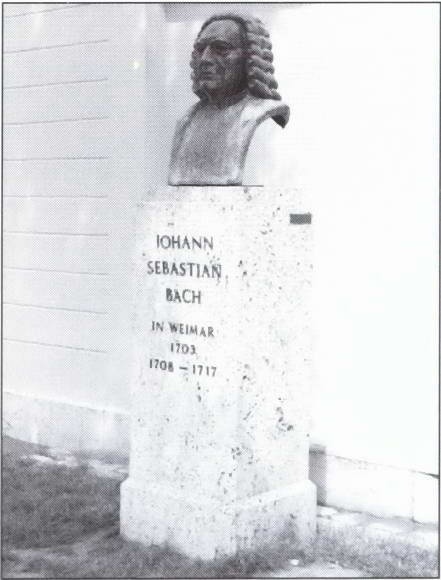 Иллюстрация к книге — Бах [i_017.jpg]