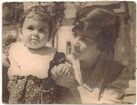 Иллюстрация к книге — Девочки. Дневник матери [i_003.jpg]