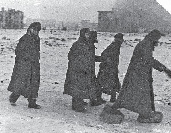 Иллюстрация к книге — Моя свекровь Рахиль, отец и другие... [_36.jpg]