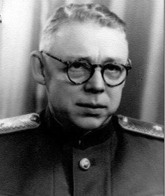 Иллюстрация к книге — Американская разведка против Гитлера [i_021.jpg]