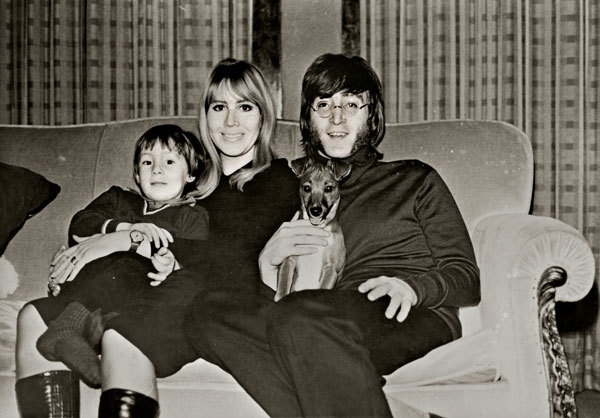 Иллюстрация к книге — The Beatles. Единственная на свете авторизованная биография [i_090.jpg]