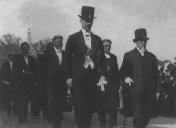 Иллюстрация к книге — Маннергейм [i_045.jpg]