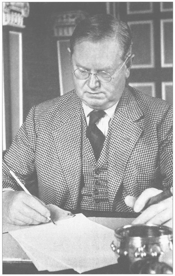 Иллюстрация к книге — Насмешник [i_018.jpg]