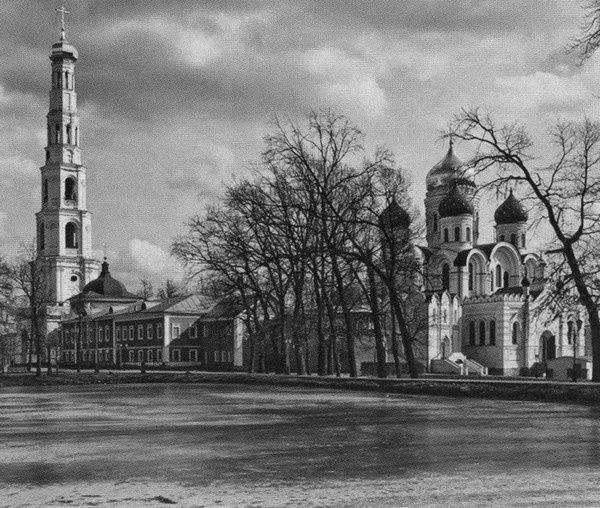 Иллюстрация к книге — Константин Леонтьев [i_019.jpg]