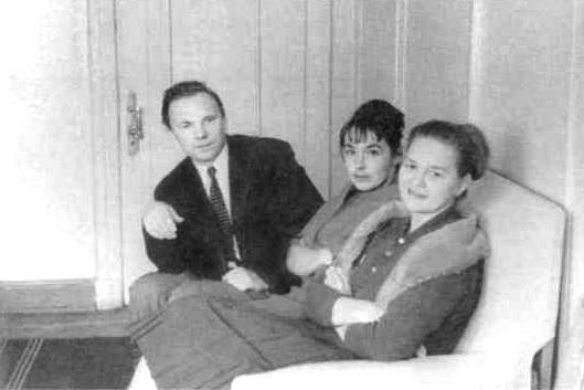 Иллюстрация к книге — Братья Стругацкие [i_029.jpg]