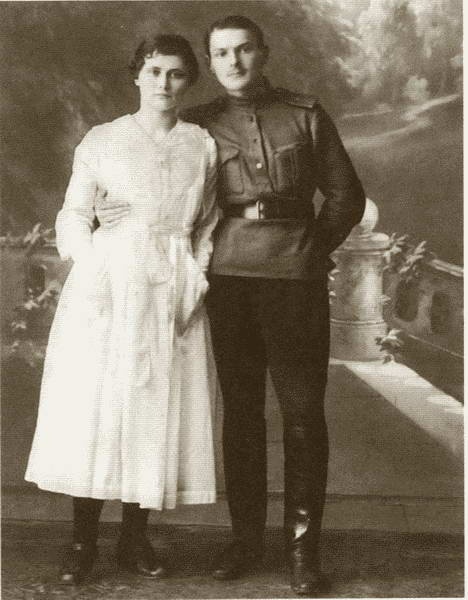 Иллюстрация к книге — Жданов [i_017.jpg]