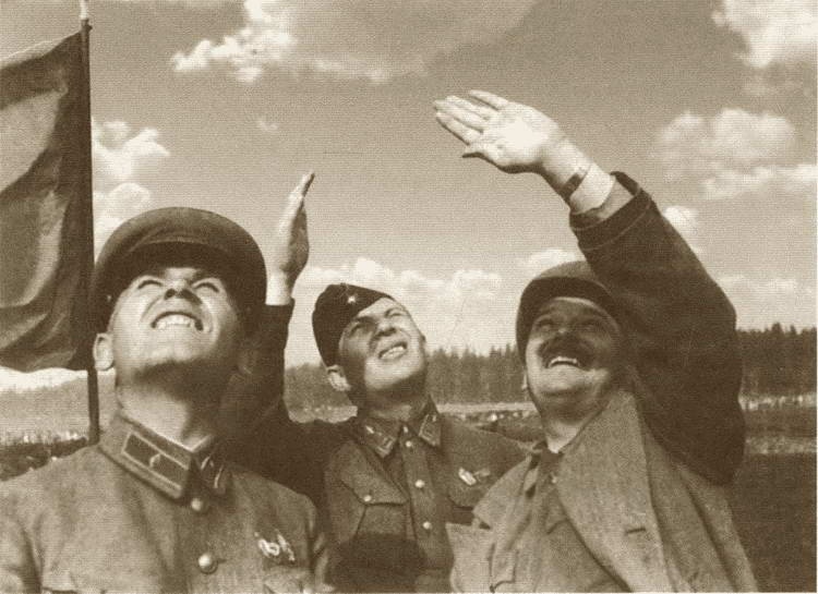 Иллюстрация к книге — Жданов [i_050.jpg]