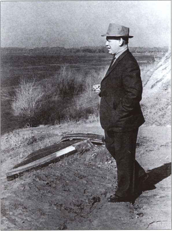 Иллюстрация к книге — Шолохов [i_028.jpg]