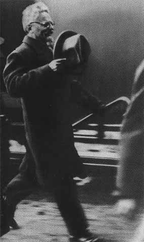 Иллюстрация к книге — Патриарх Тихон [i_036.jpg]