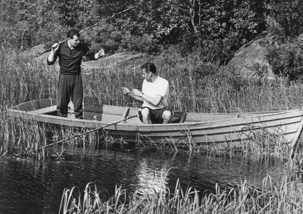 Иллюстрация к книге — Лев Яшин [i_030.jpg]