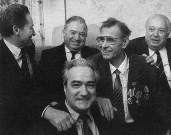 Иллюстрация к книге — Лев Яшин [i_061.jpg]