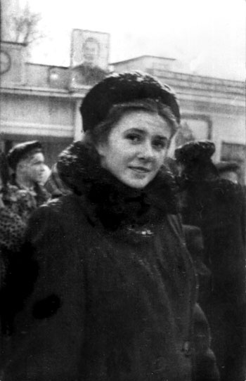 Иллюстрация к книге — Бездумное былое [i_009.jpg]