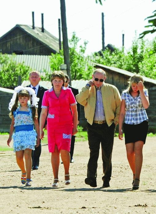 Иллюстрация к книге — Путин. Прораб на галерах [i_004.jpg]