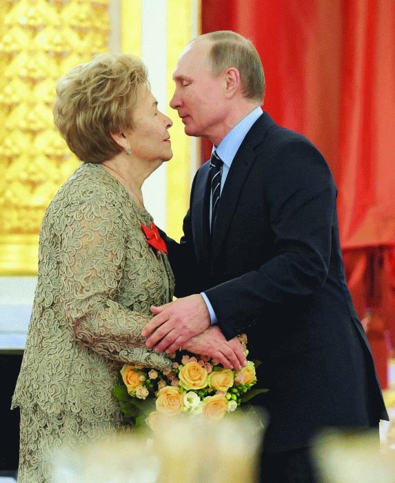 Иллюстрация к книге — Путин. Прораб на галерах [i_042.jpg]