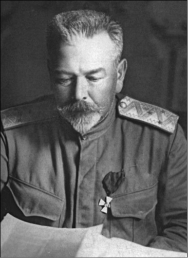 Иллюстрация к книге — Красные против белых. Спецслужбы в Гражданской войне 1917-1922 [i_030.jpg]