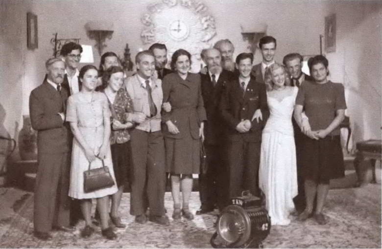 Иллюстрация к книге — Любовь Орлова [i_041.jpg]