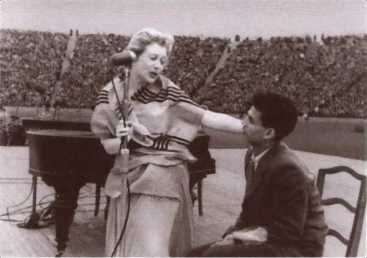 Иллюстрация к книге — Любовь Орлова [i_049.jpg]