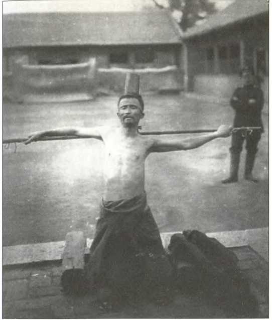 Иллюстрация к книге — Русский Харбин [i_041.jpg]