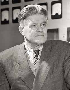 Иллюстрация к книге — Виталий Гинзбург, Игорь Тамм [i_042.jpg]