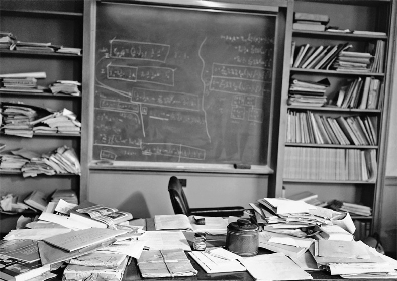 Иллюстрация к книге — Альберт Эйнштейн. Теория всего [_94.jpg]