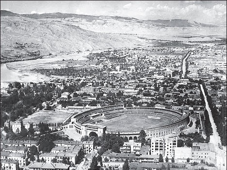 Иллюстрация к книге — Маршал Берия. Штрихи к биографии [i_083.jpg]