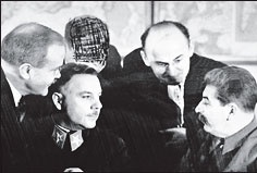 Иллюстрация к книге — Маршал Берия. Штрихи к биографии [i_093.jpg]