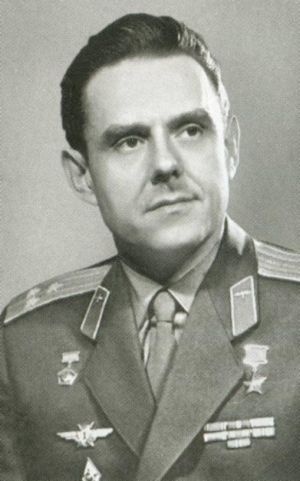 Иллюстрация к книге — Юрий Гагарин [i_024.jpg]